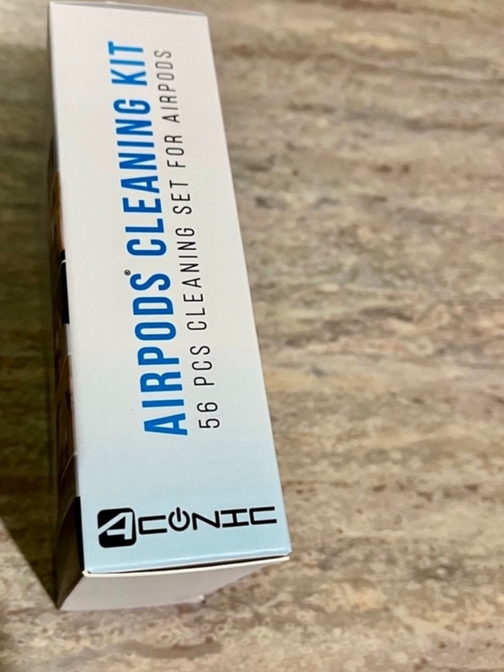 A conic AirPod cleaning kit New With Tags - Picture 2 of 3